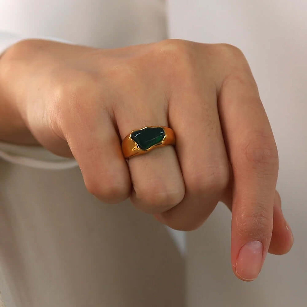 Ring New Fashion