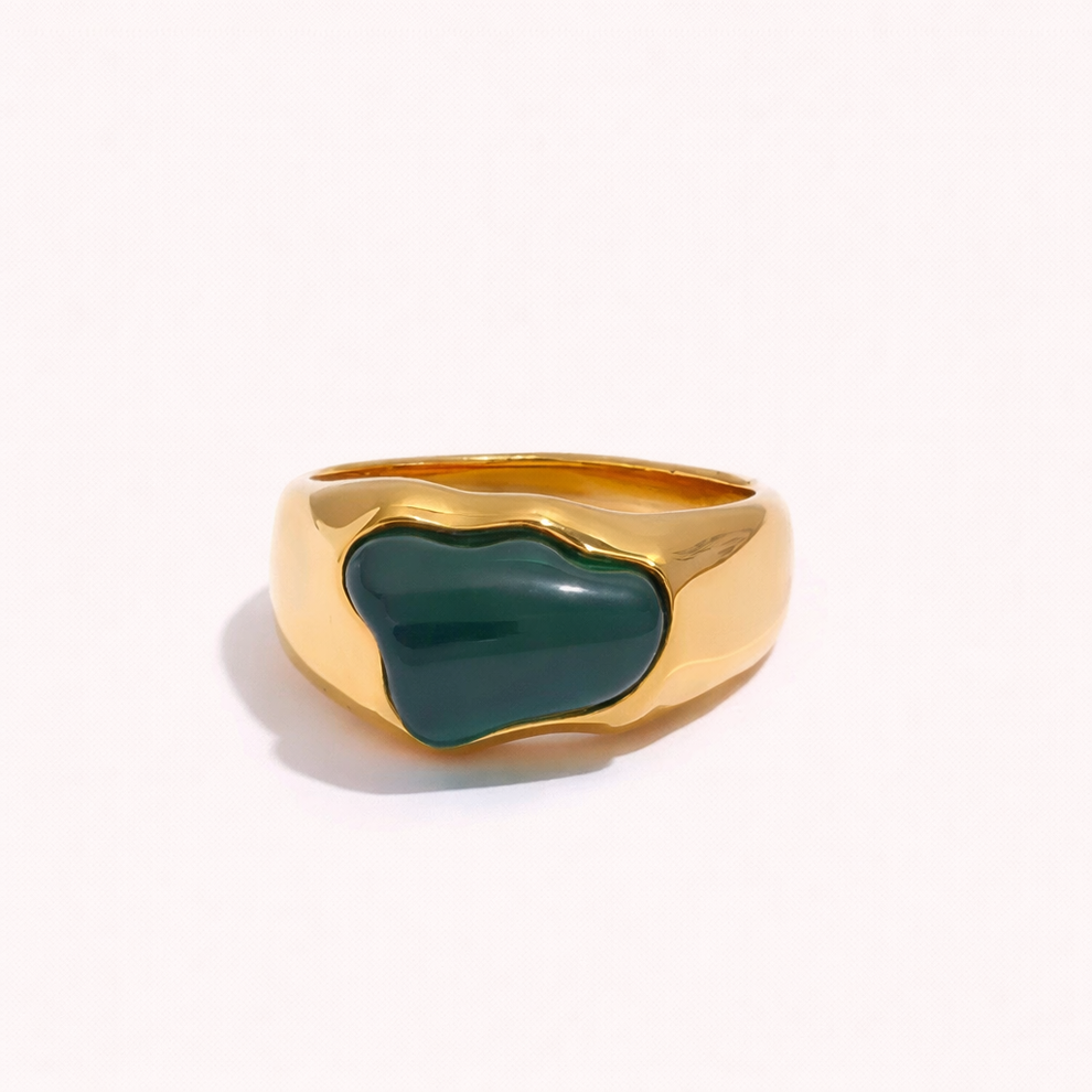 Ring New Fashion